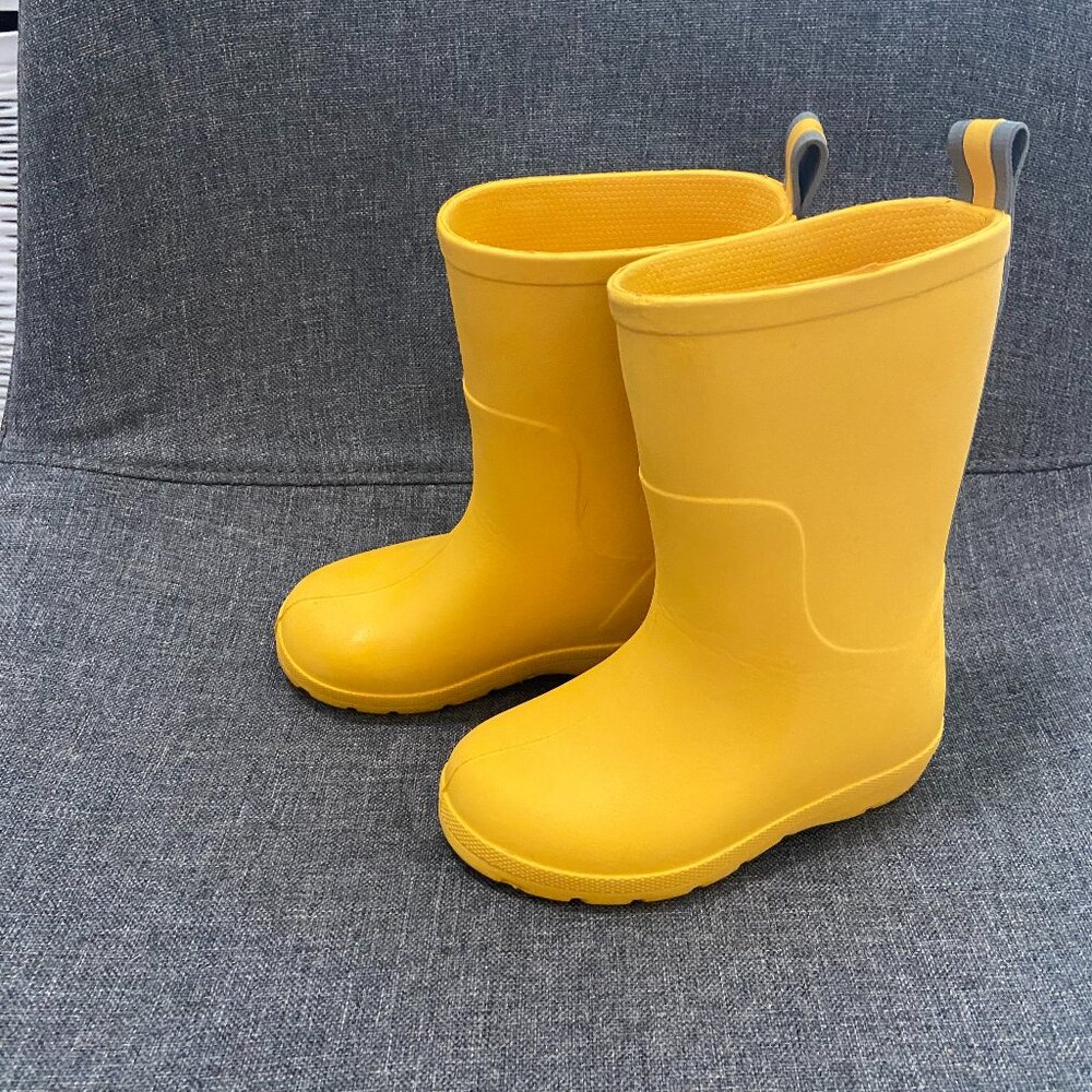Toddler Rain Boots Totes Size 5-6